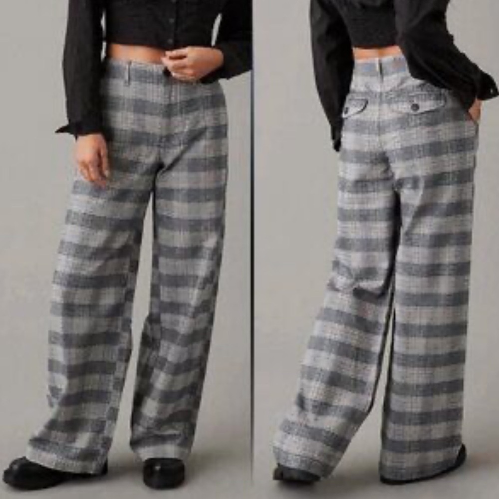 American Eagle Like New Super High Rise Baggy Wide Leg Pants in Plaid Size 00 - Picture 3 of 8